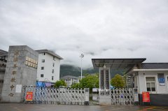<b>巫溪职业教育中心(巫溪职教中心</b>